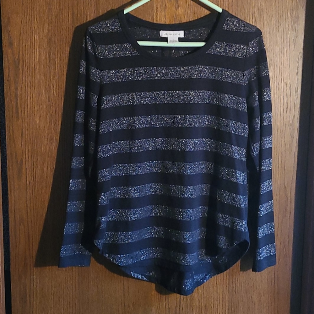 Black and silver striped tee shirt